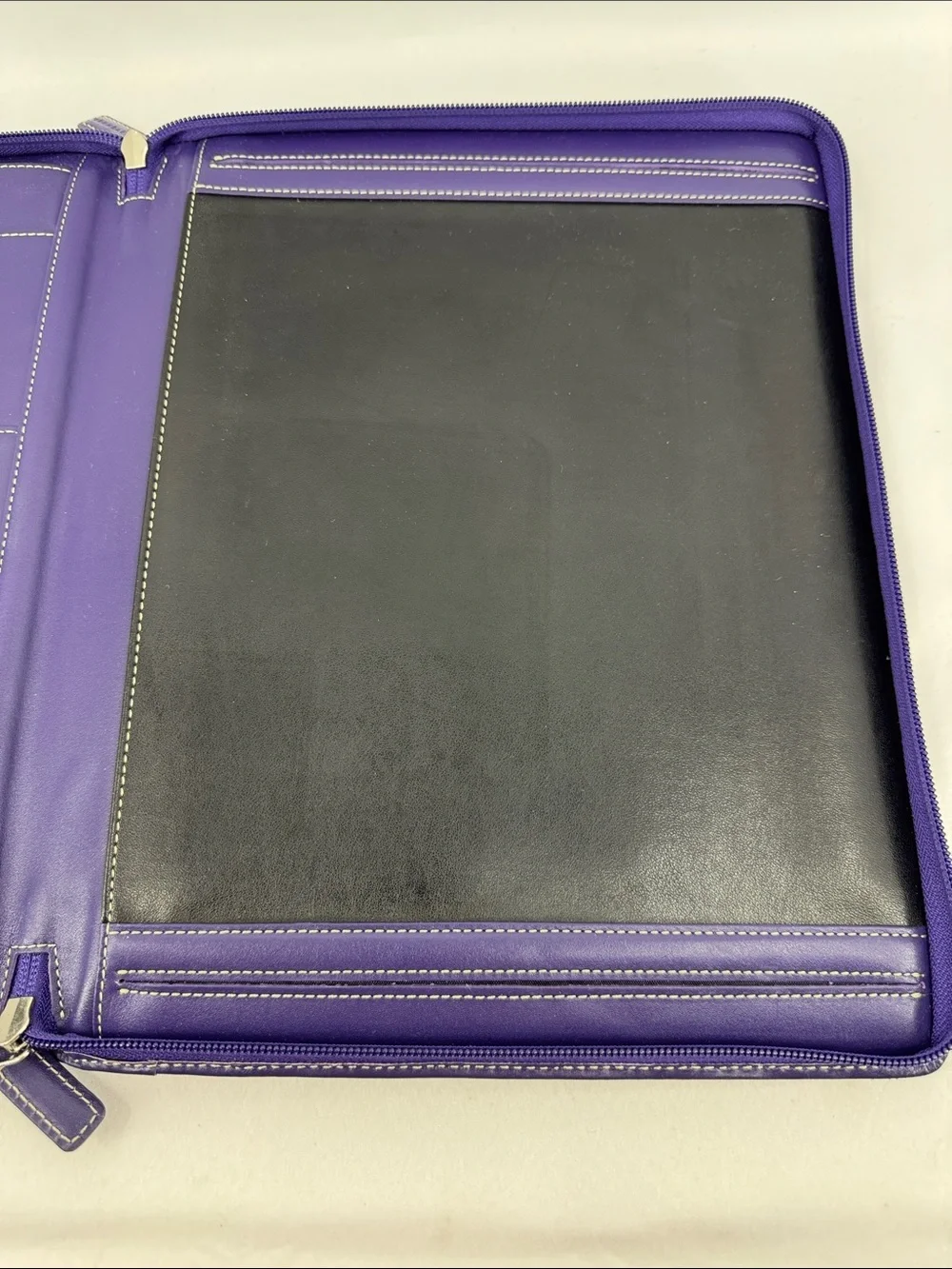Levenger Leather Executive Zip Letter Portfolio Binder in Violet, BMH initials